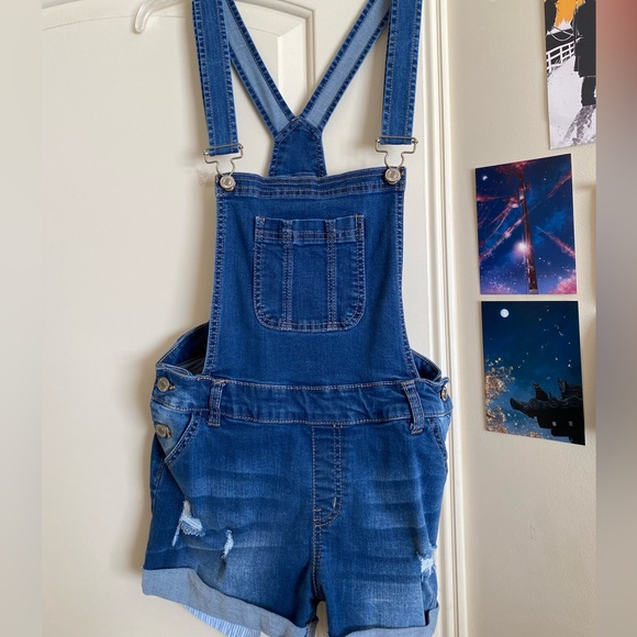 Forever 21 Overalls Shorts, Size Medium - Picture 1 of 2